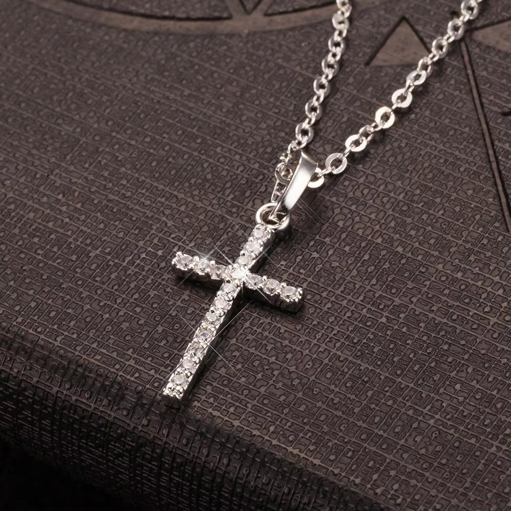 Fashion Female Cross Pendants Dropshipping Gold Black Color Crystal Jesus Cross Pendant Necklace Jewelry for Men/Women Wholesale